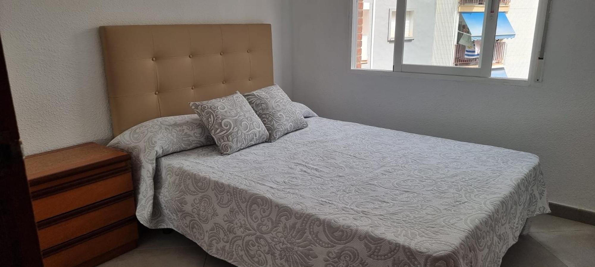 2 A 100 M De La Playa De Poniente Accommodatie bij particulieren *